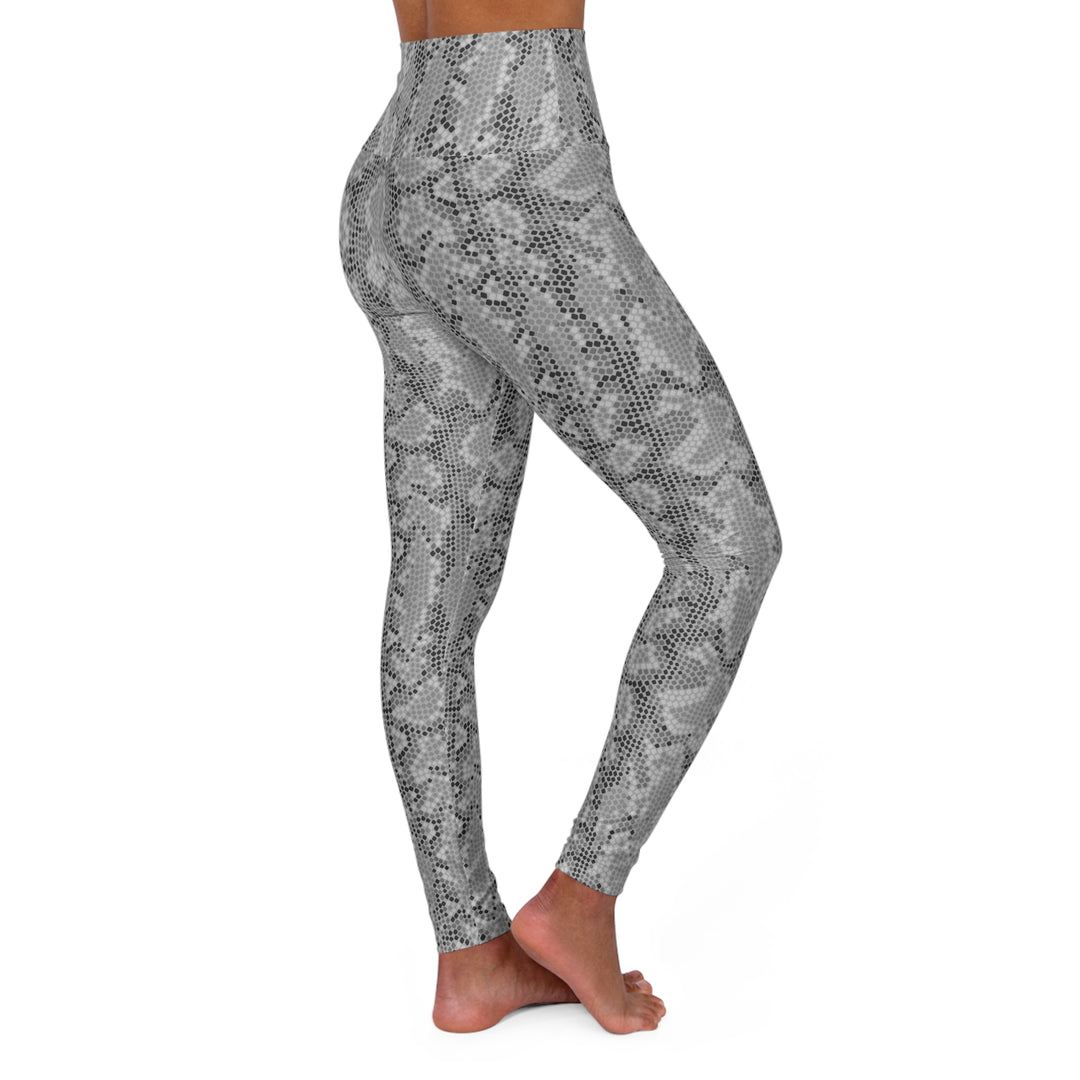 Stylish Snake Print High Waisted Yoga Pants - Perfect for Everyday Comfort